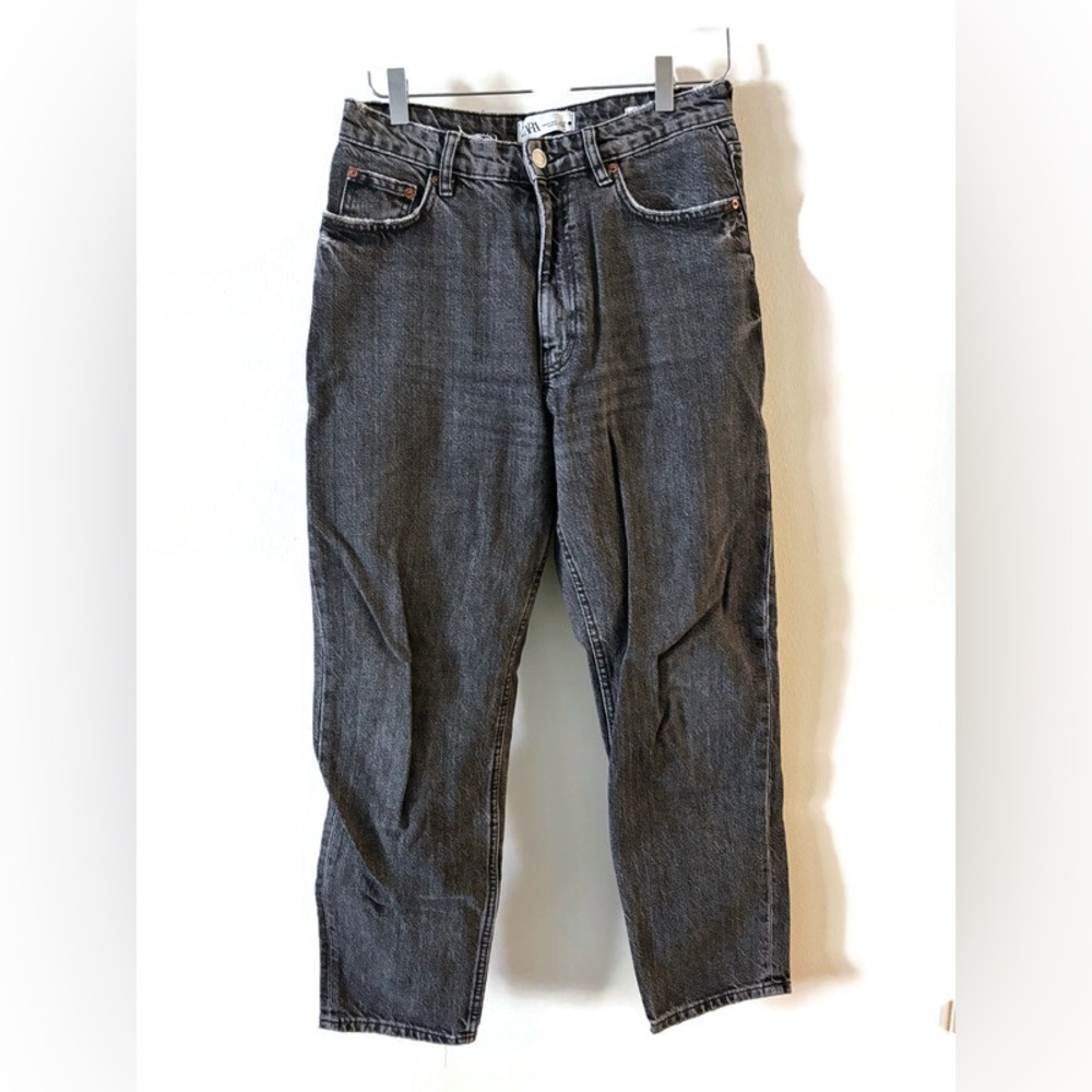 Zara The 90’s Mom Fit Jeans Size 8